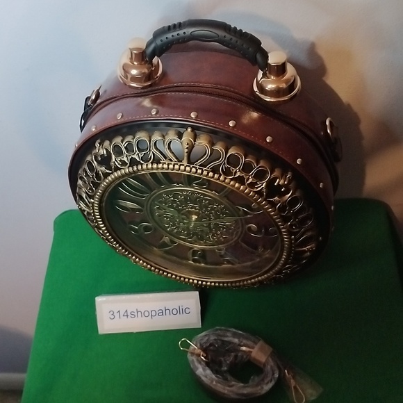 Brown / Gold Fully Functional Clock Purse (With Detachable Strap) - Picture 4 of 9